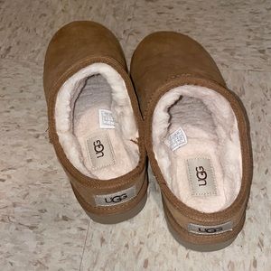 UGG classic slipper